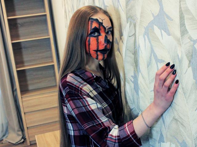 SafiraFuracao - Live sex cam - 10569407