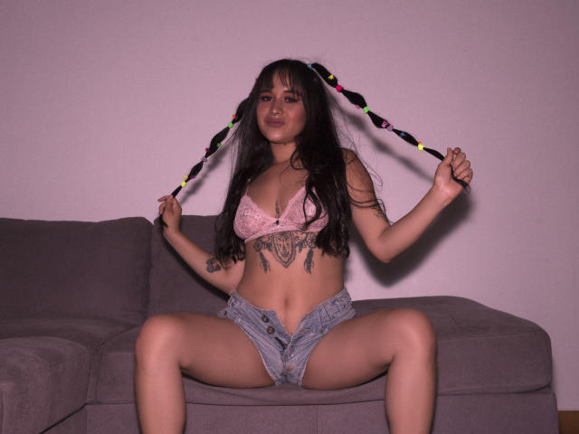 EllaColins - Sexe cam en vivo - 10596191