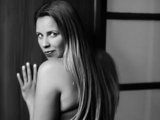 MariamBellow - Live porn &amp; sex cam - 10611675