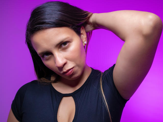 MariamBellow - Live porn &amp; sex cam - 10611687