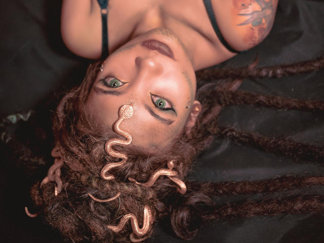 DinnyBrown - Live porn &amp; sex cam - 10620139