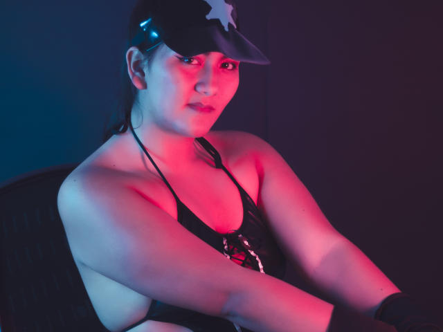 KloeJones - Live sex cam - 10620355