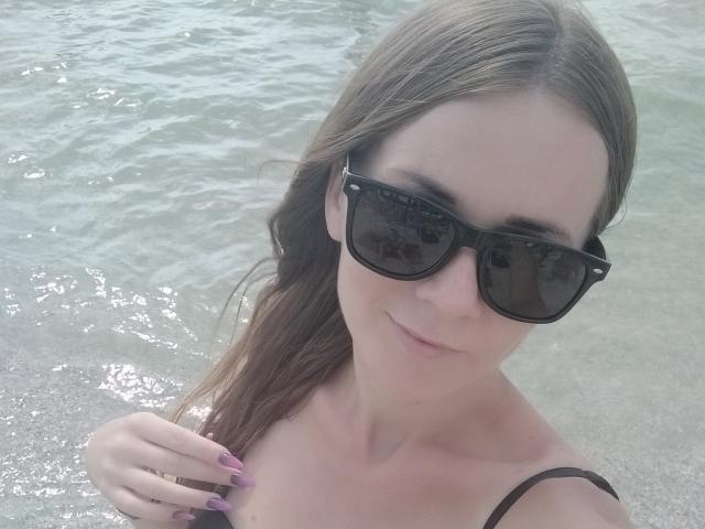 ElinneBelle - Live sex cam - 10636051