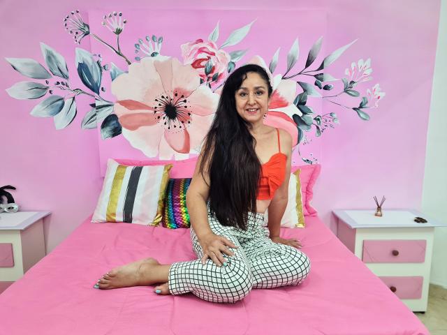 SalomeGarcia - Sexe cam en vivo - 10659431