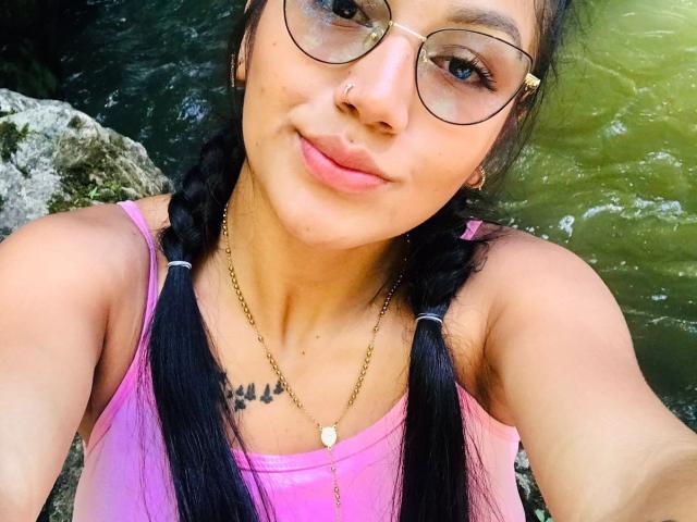 SofyRosse - Live sexe cam - 10659847