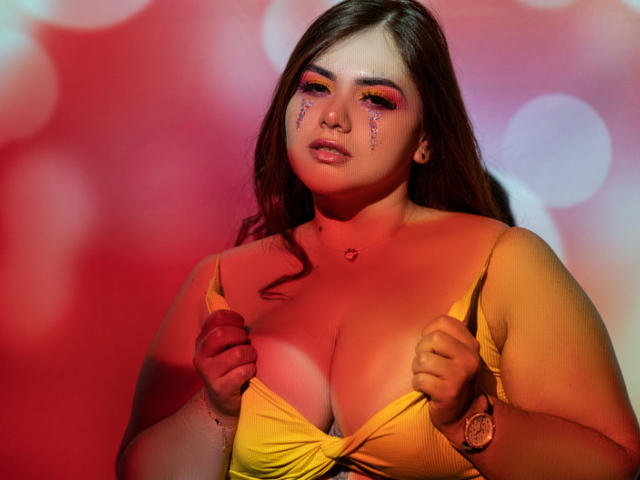 EmiliaSscoty - Live porn &amp; sex cam - 10664171