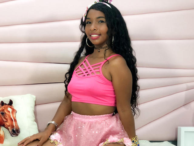 KairaJames - Live sexe cam - 10672595