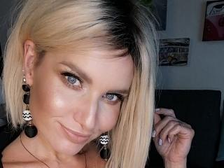 TinaBella - Live porn &amp; sex cam - 10675907