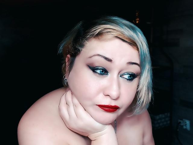 Doloresyy - сексуальная веб-камера в реальном времени - 10680883