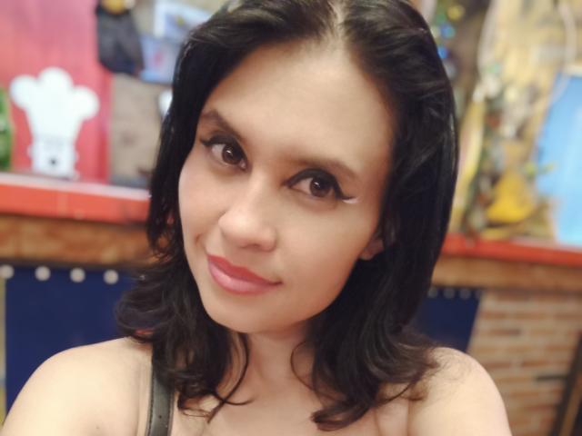 KylieAllen - Live porn &amp; sex cam - 10683759