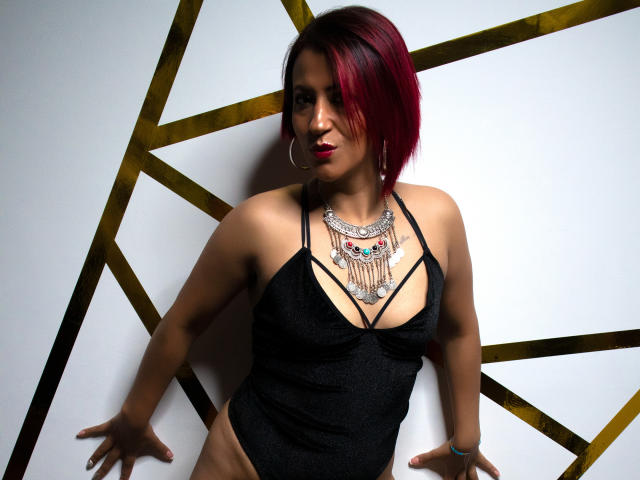 AlyssaSummers - פורנו בשידור חי ומצלמת סקס - 10690119