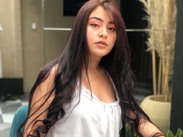 LaylaRosee - Sexe cam en vivo - 10700803