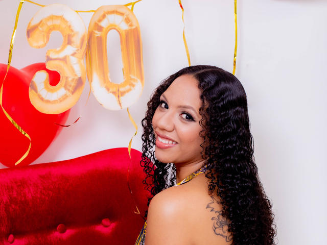 ZoeFerreira - Sexe cam en vivo - 10700967