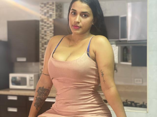 CandyHotSex69 - Live sexe cam - 10703999