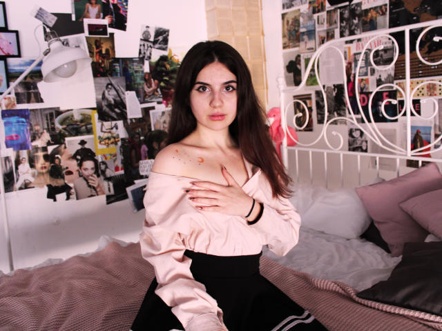 KatieRobbins - Live porn &amp; sex cam - 10706327