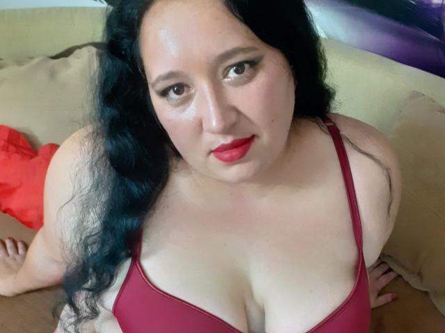 CurvyJasmineX - Live sexe cam - 10706759