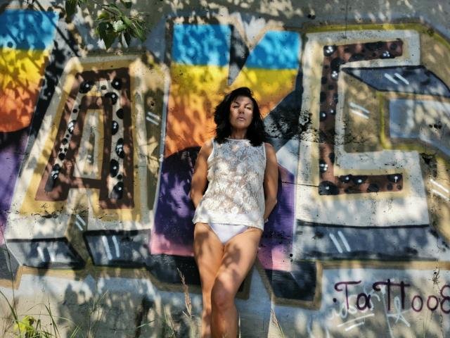 LadyMargo - Live sex cam - 10713175