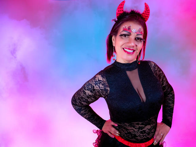 SamiraStone - ライブポルノ&amp;セックスカム - 10715027