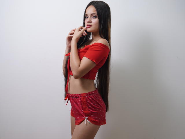 KellyMore - Live porn &amp; sex cam - 10717223