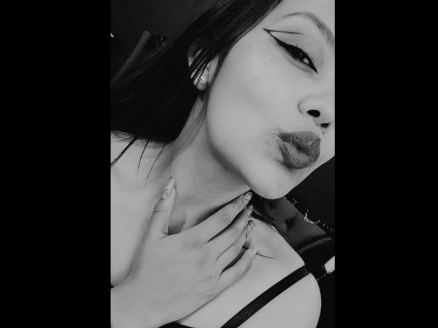 ScarlettBrown - 라이브 포르노 &amp; 섹스 캠 - 10722035