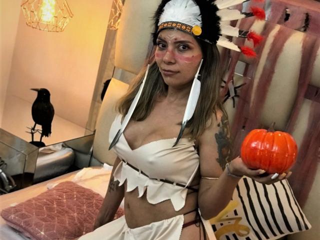 RosieLeone - Sexe cam en vivo - 10723383