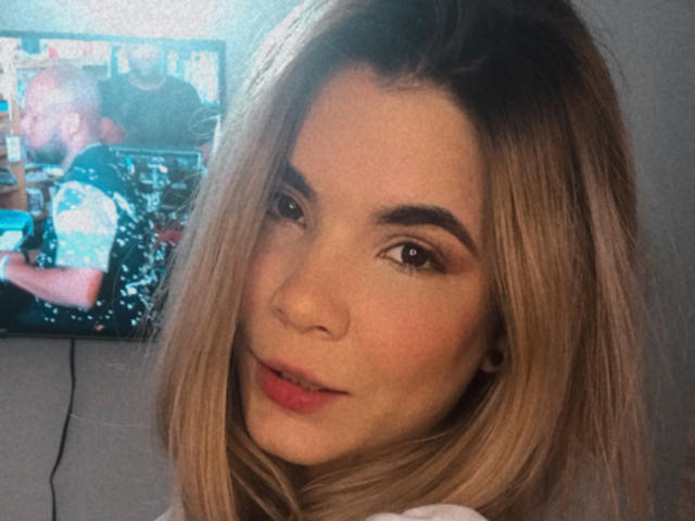 LiaBenson - Sexe cam en vivo - 10728387