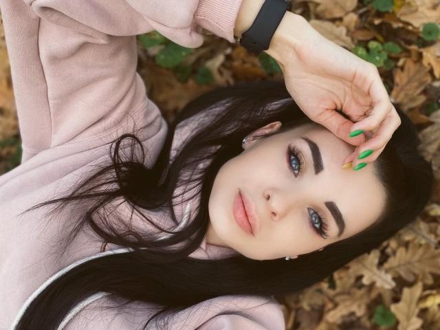 DariaXDavis - Sexe cam en vivo - 10736327