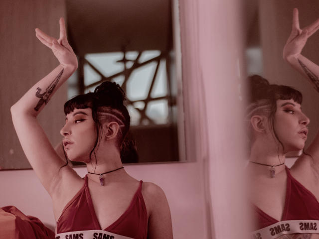 EmmaConnors - Sexe cam en vivo - 10740887