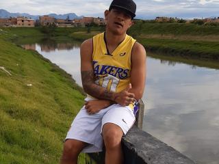 DenverMadysson - Sexe cam en vivo - 10743703