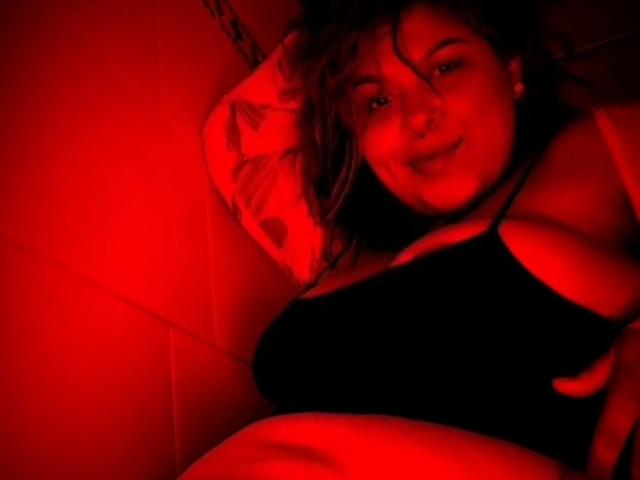 ArianaCurvy - Live sexe cam - 10754115