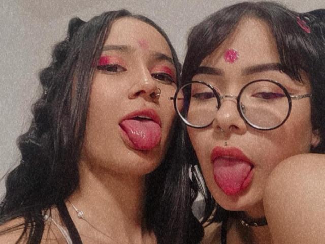 MiaAndEva69 - Sexe cam en vivo - 10756615