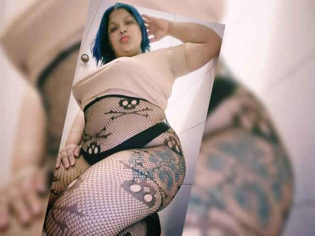 ArianaCurvy - Live sexe cam - 10761311