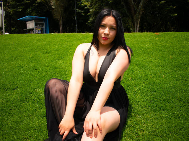 GreidyDaner - Live sex cam - 10762411