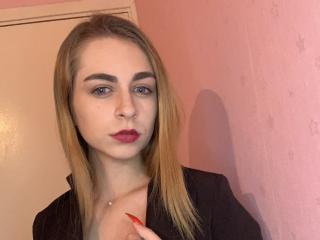 RosaleeStella - Live sex cam - 10767463