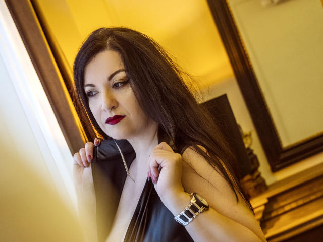 SarahGrays - Live sexe cam - 10772875