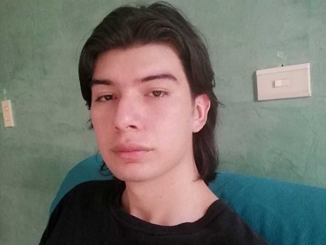 FreyaStormDamonMichelson - Live Sex Cam - 10779987