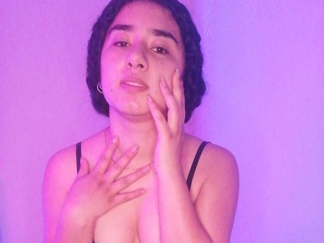 JanethDulce - Porno na żywo i seks kamera - 10795355