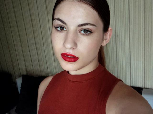 ElyseStephania - Sexe cam en vivo - 10798075