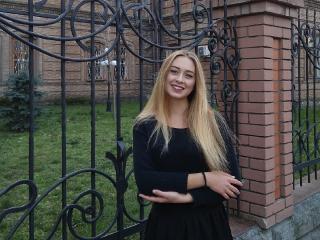 LaurieOhRose - Live porn &amp; sex cam - 10798215