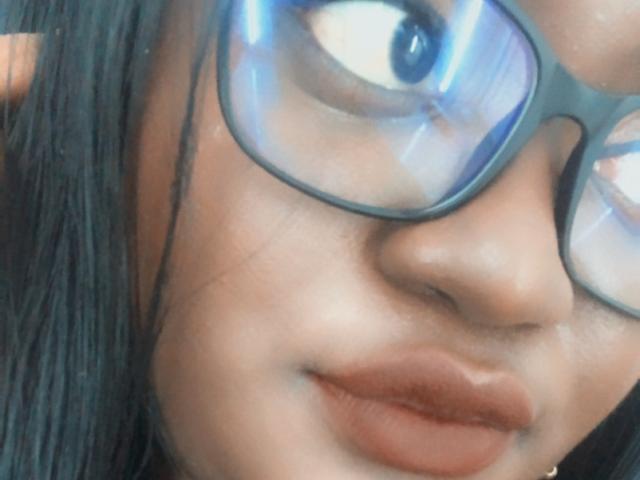 QueenBoobHuge - Live sexe cam - 10799099