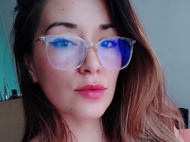 Maloryxx - פורנו בשידור חי ומצלמת סקס - 10802703