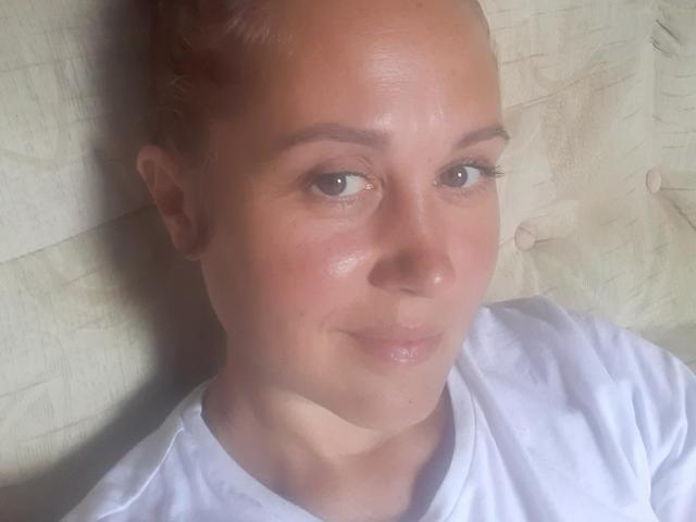 SparklesSofa - Live sexe cam - 10802799