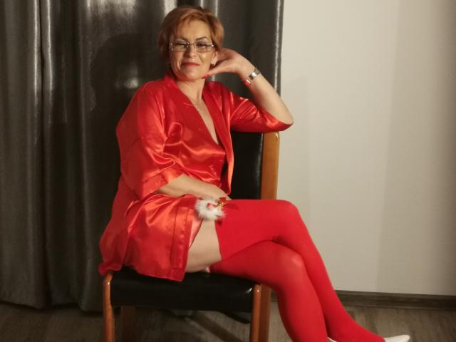 SelenaMature69 - Live sexe cam - 10813379