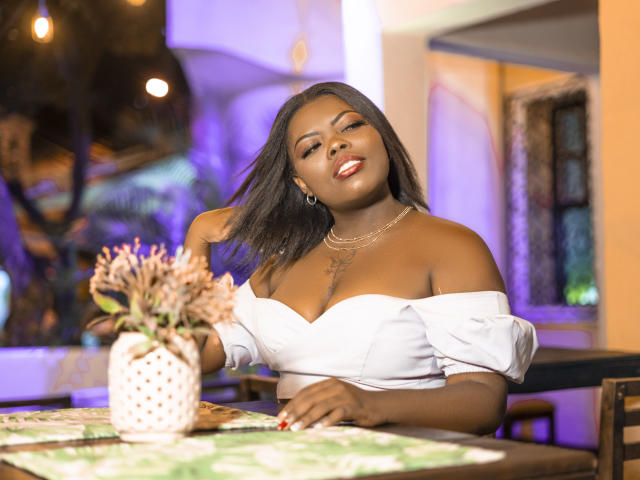 EllaCole - Live sex cam - 10824883