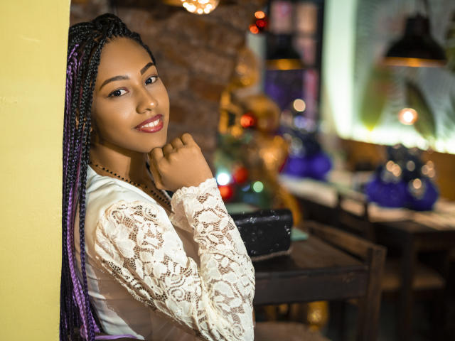 AliceFontana - Live sex cam - 10832999