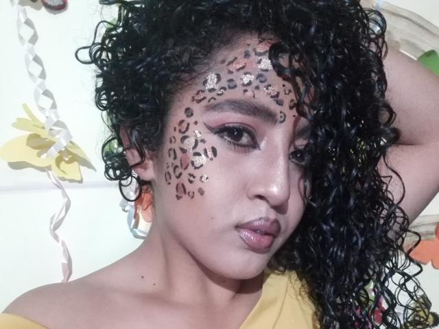 Brunettelia - Sexe cam en vivo - 10834511