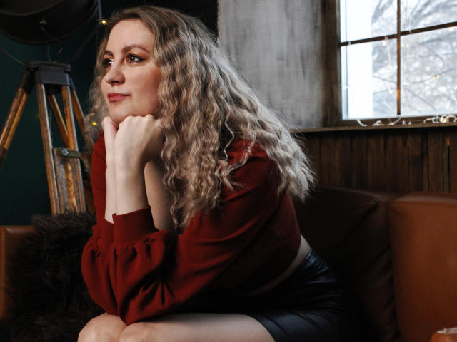 MagicFirefly - Live Sex Cam - 10834595