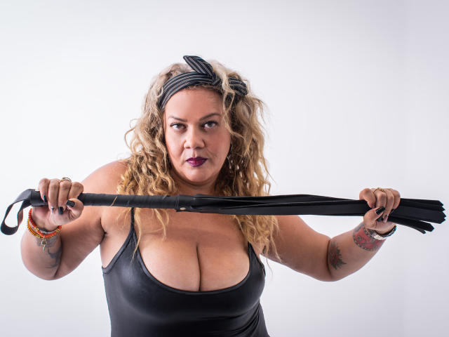 AmaiaRox - Live sexe cam - 10841771