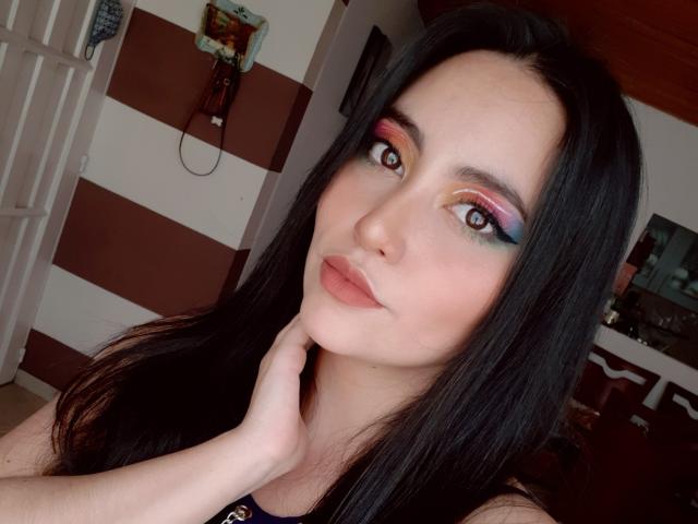 LindaFerrari - Live Sex Cam - 10842191