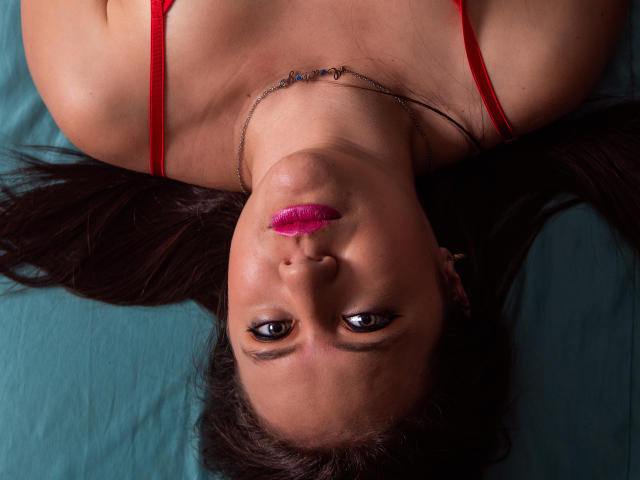 SaraThomison - Live porn &amp; sex cam - 10844687